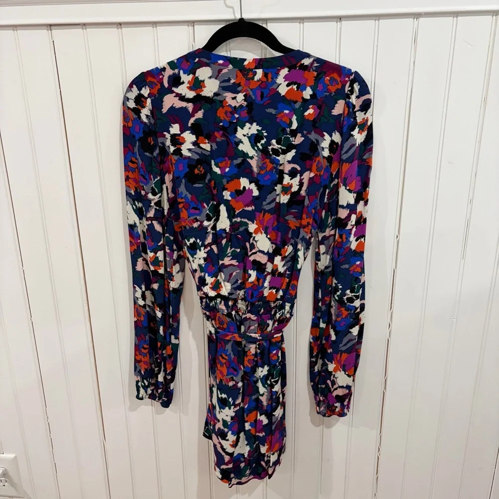 Evereve Hadley Romper in Abstract Floral - Picture 3 of 4